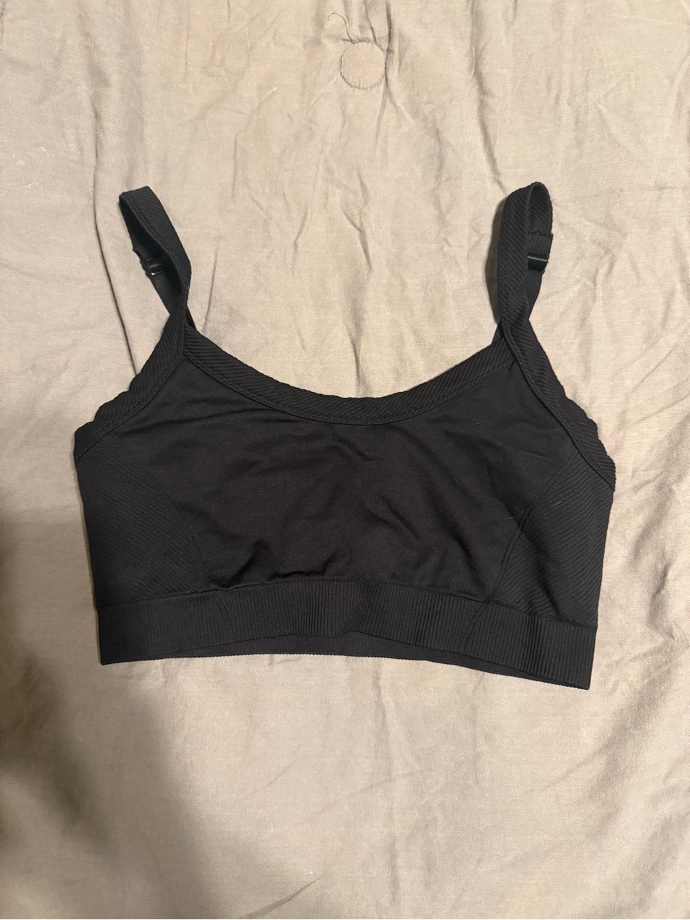 Old Navy Black Seamless Support Sports-008 Bralette